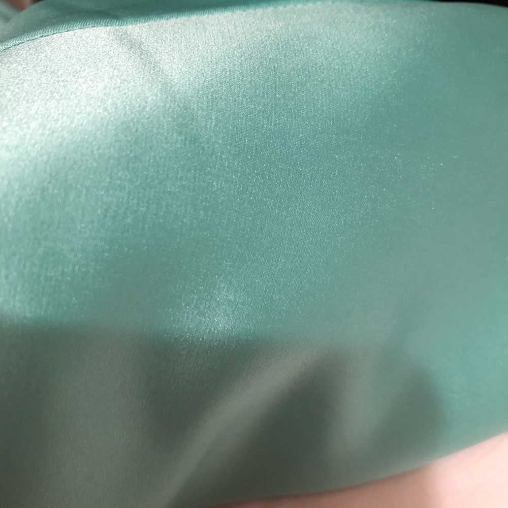 Sherri Hill Gown Brand new with tags - Picture 6 of 6